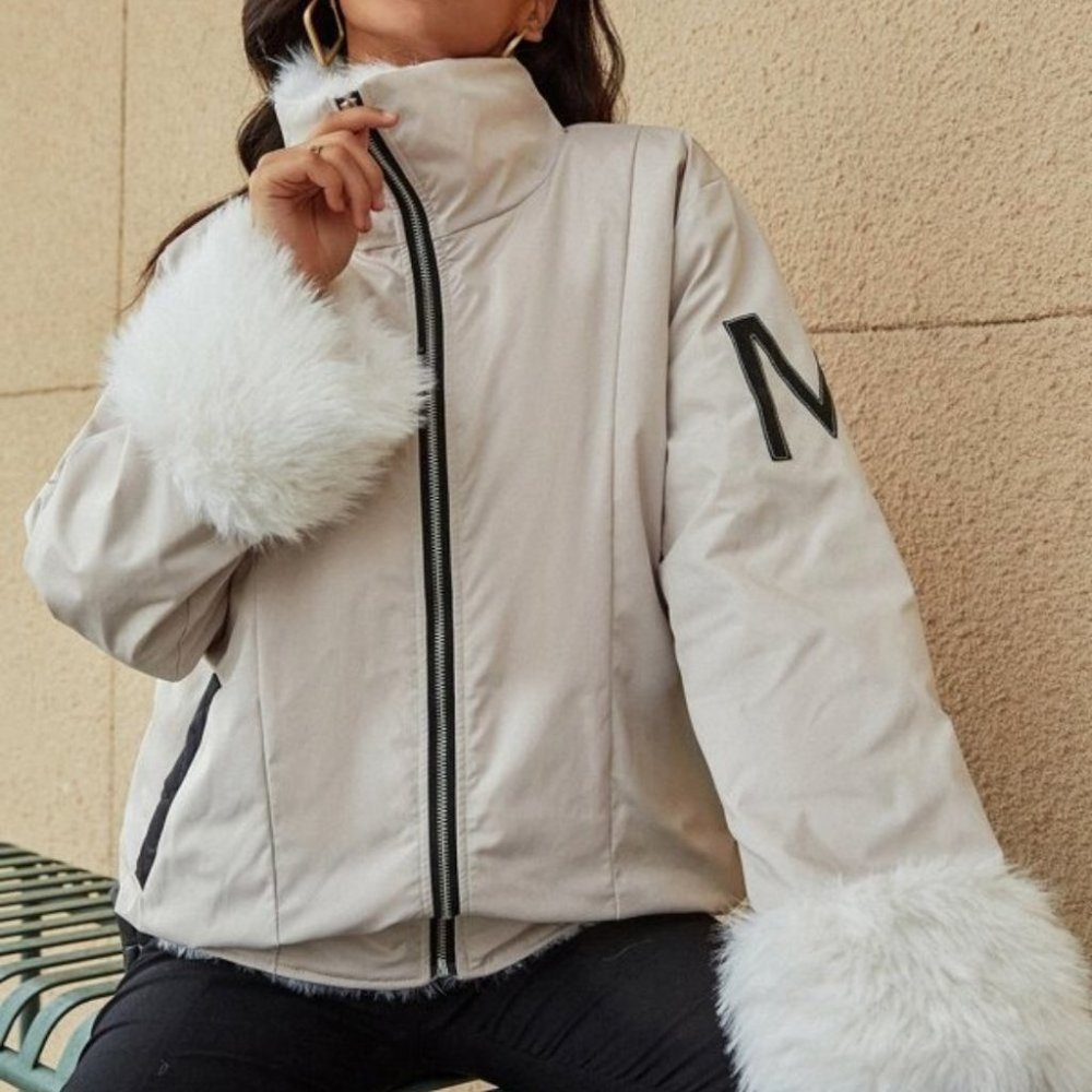 Lined with Soft Faux fur coat with - Picture 6 of 8